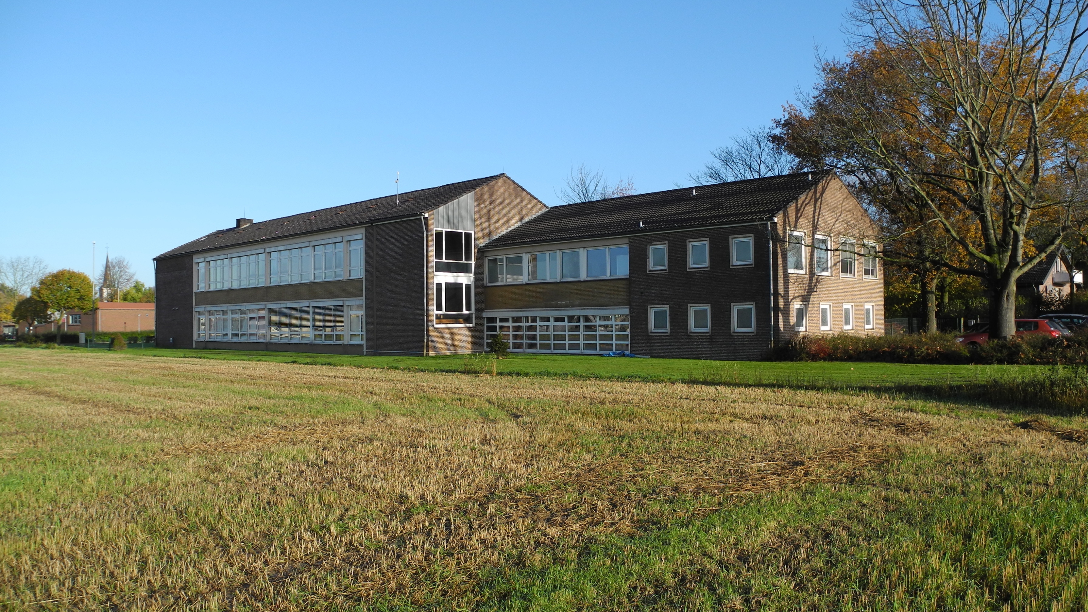 Die Kita „Alte Schule“ in Hoerstgen bietet den Kleinsten viel Platz und Freiraum. Foto: privat