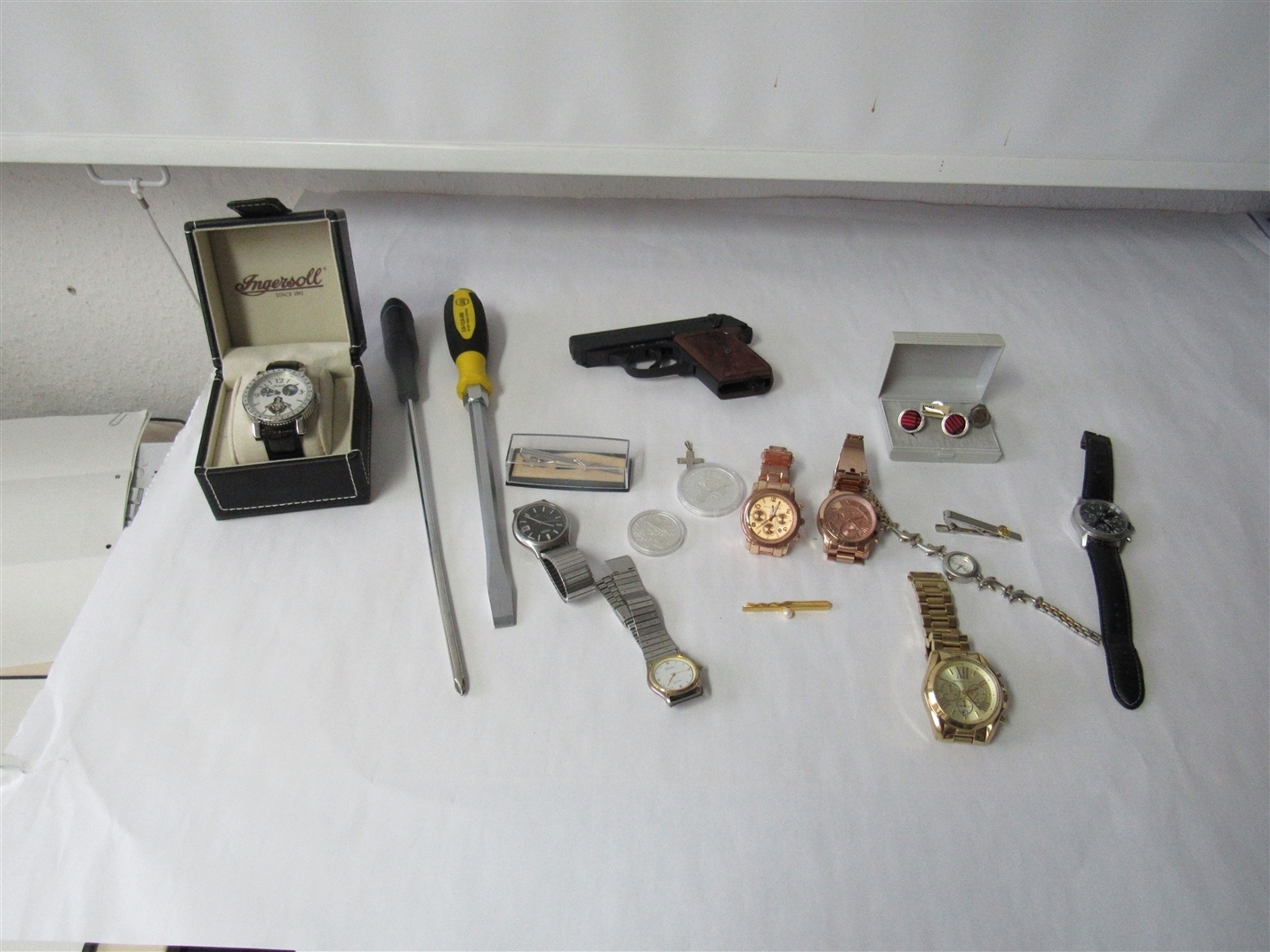 Die Täter brachen unter anderem auch in Kamener und Unnaer Wohnungen ein. Foto: Polizei Dortmund