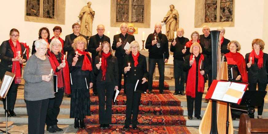 Die Chorgemeinschaft Syburg 1864 sang zur Vorweihnachtszeit in der St. Peter Kirche zu Syburg sowie im Gemeindehaus Wellinghofen.