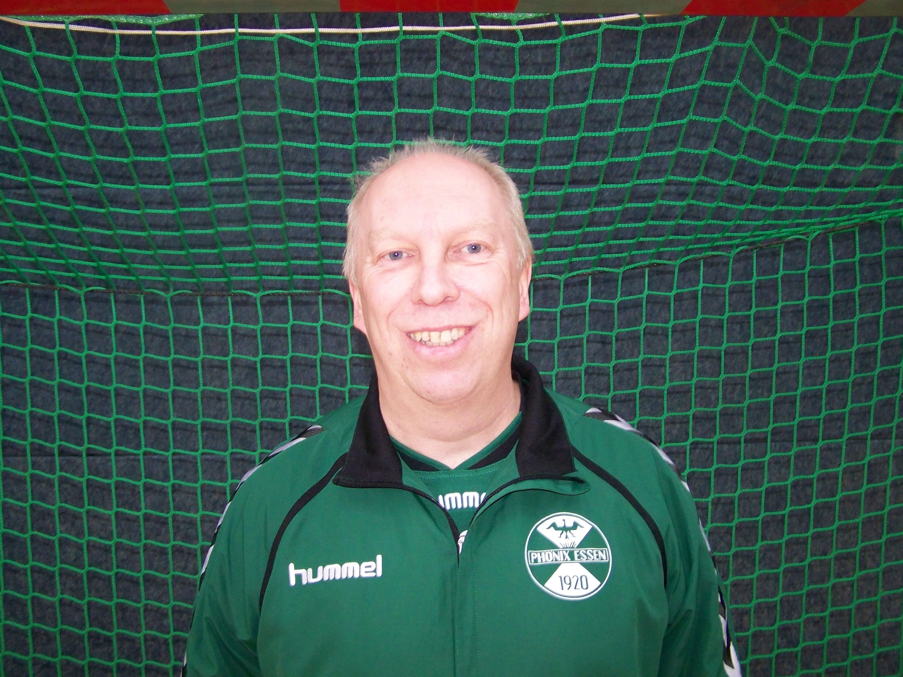 SC Phönix Essen, Werner Klus, Trainer der Handball Mannschaft M2 (Photo Marx), 57 Jahre alt, seit 18 Jahren bei Phönix Essen, Hobbies außer Handball: Eishockey und Musik, 5 Kinder