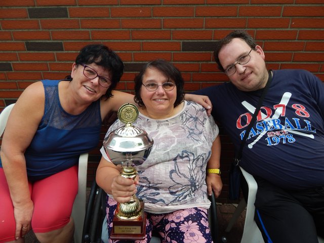 Dartkönigin 2017: Nives Pagliardini (Mitte)