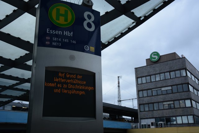 Auch im Busverkehr kam es zu Verspätungen und Ausfällen. Foto: Steinmann