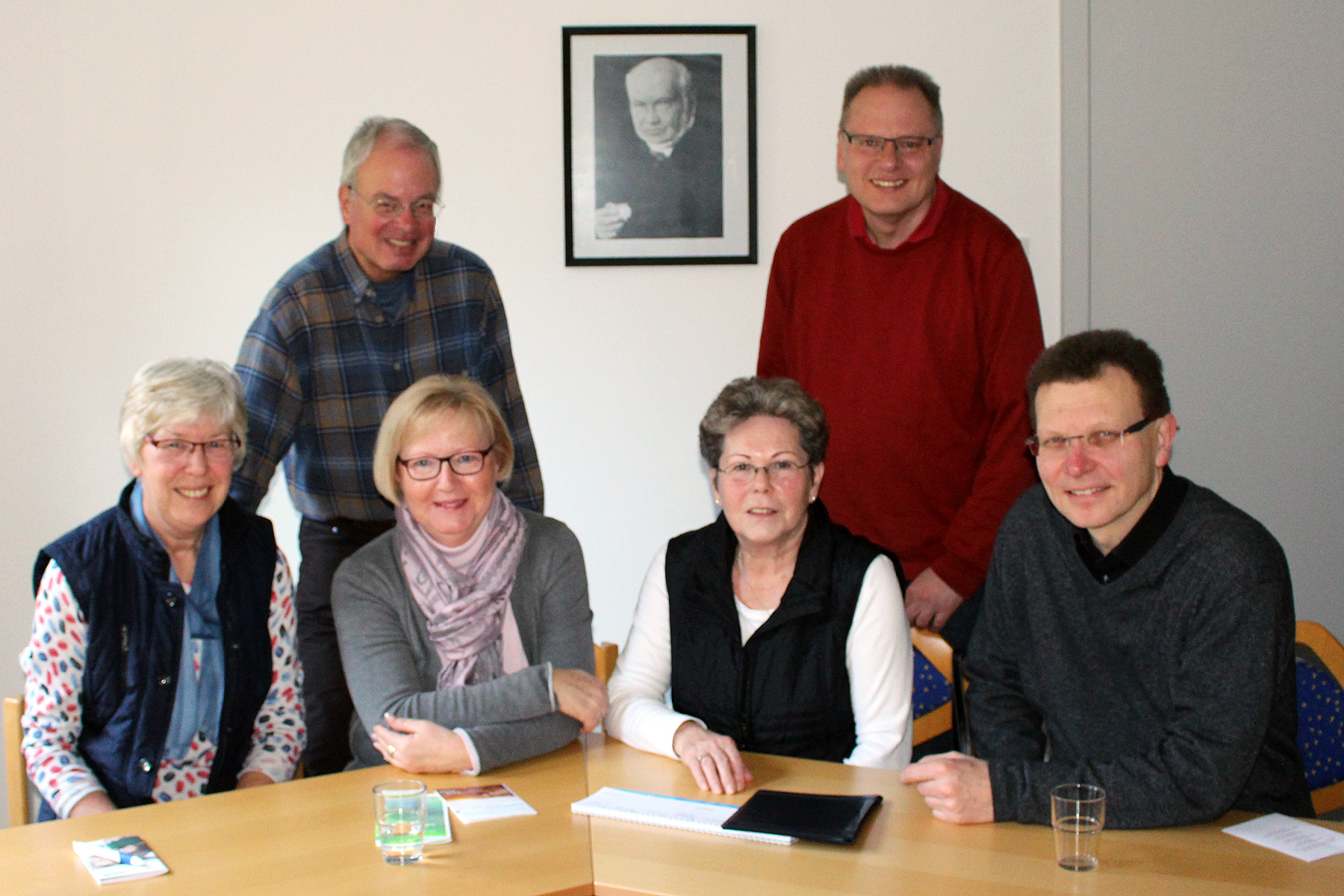 Sigrid Stoltefuß, Peter Hiddemann, Gabriele Floegel, Edith Prüfer, Pfarrer Detlef Main, Pfarrer Jürgen Eckelsbach