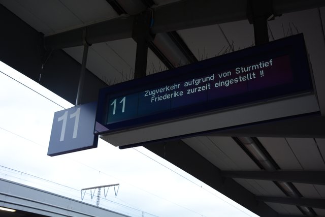 Am Bahnhof stand alles still. Foto: Steinmann