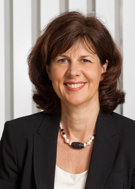 Fordert politische Maßnahmen zur schnelleren Umsetzung von Infrastrukturprojekten: Prof. Beate Wiemann, Hauptgeschäftsführerin und geschäftsführendes Vorstandsmitglied im Bauindustrieverband Nordrhein-Westfalen. Foto: BIV