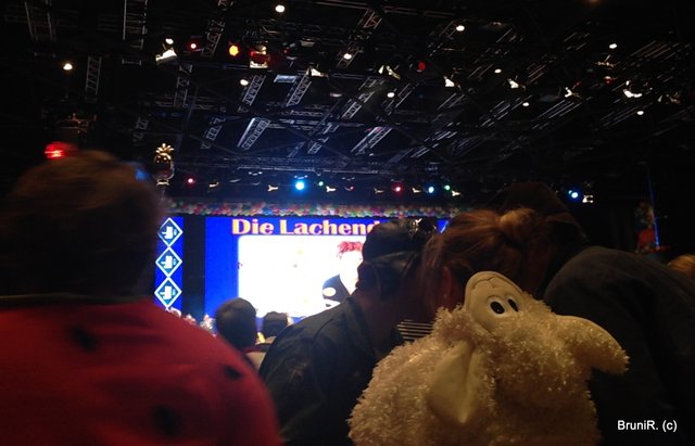 Hier sind fast alle zu sehen, die uns "im Bild" standen!