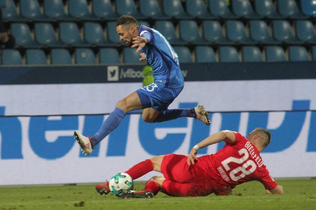 (C) Andreas Molatta , 29.01.2018 , Bochum ,
2.Bundeslige , 20.Spieltag , VfL Bochum 1848 - DSC Arminia Bielefeld ,
Sidney Sam