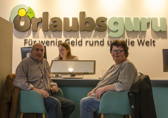Yvonne Dederichs und ihr Lebensgefährte Werner Held nahmen rund 450 Kilometer in Kauf, um ihre Rundreise im Urlaubsguru Store zu buchen.