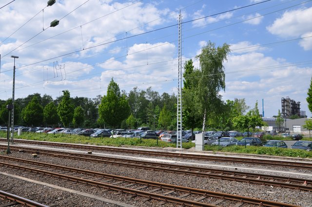 An den Bahnsteigen am Hauptbahnhof wird in diesem Jahr gebaut. Für die Baustelleneinrichtung werden auch Flächen der Park & Ride-Anlage benötigt. Und zwar in einer Größenordnung von ca. 2.800 Quadratmetern. Archivfoto: Möhlmeier