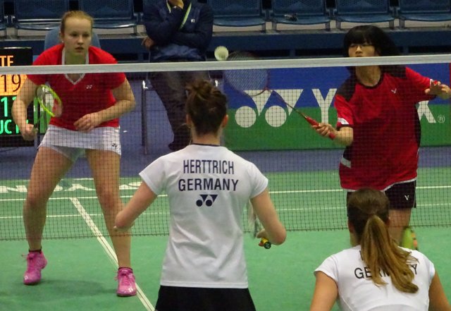 ... und zusammen mit Thuc Nguyen gegen die späteren Deutschen Meisterinnen :-)