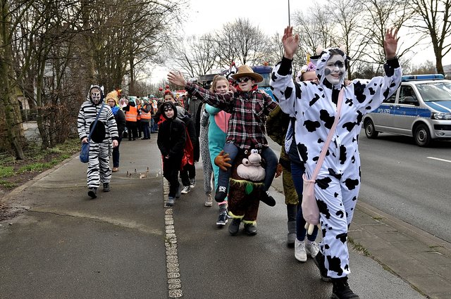 Rosenmontagsumzug in Gelsenkirchen-Erle 12.02.2018.Foto Kurt Gritzan