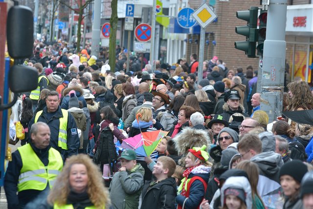 Rosenmontagsumzug in Gelsenkirchen-Erle 12.02.2018.Foto Kurt Gritzan