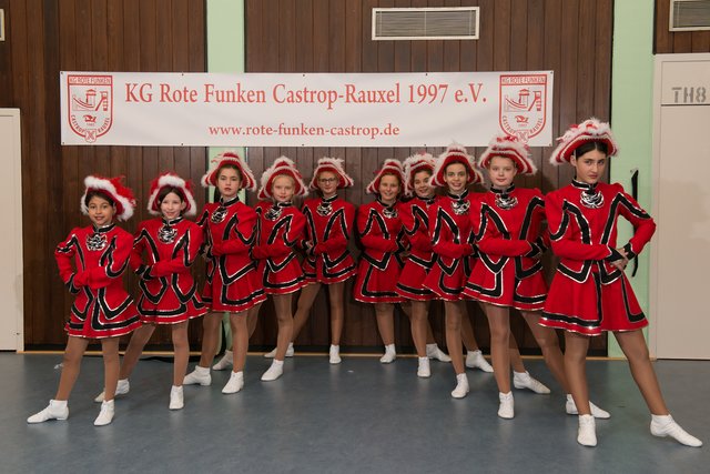 Junioren Nachwuchsgarde - KG Rote Funken Castrop-Rauxel