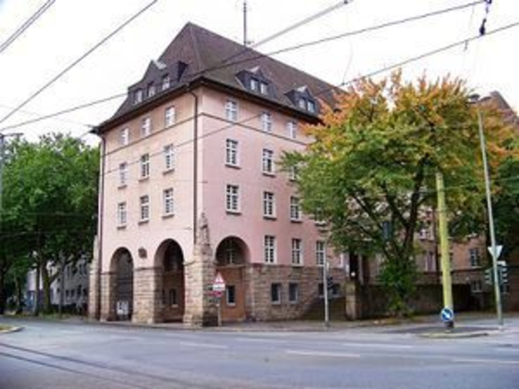 Versuchter Raub eines Handys in Gelsenkirchen Buer. Gelsenkirchen