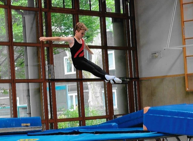 Trampolinturner des FS 98