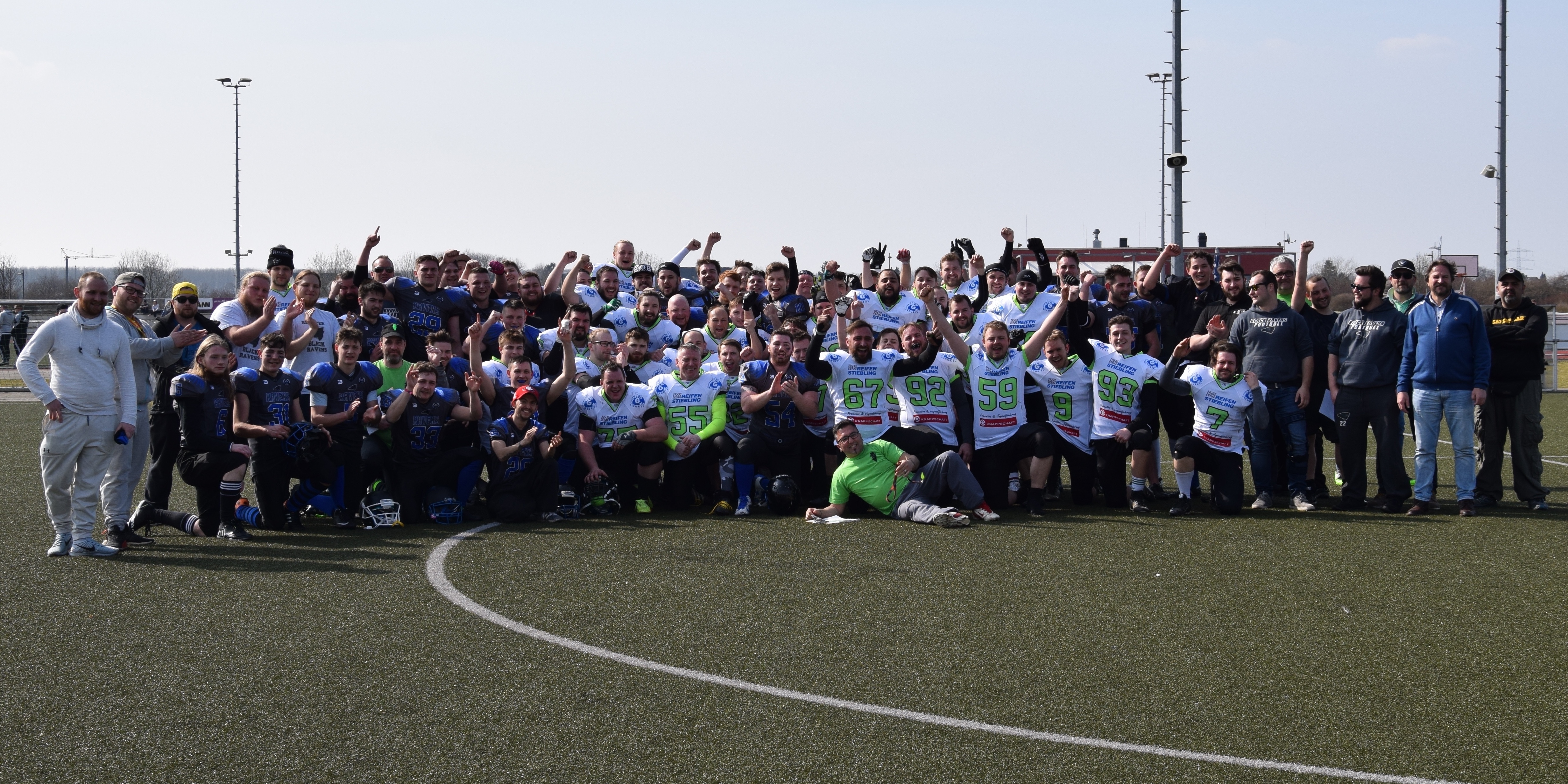 Der AFC Rheidter Black Ravens lud zum gemeinsamen Training