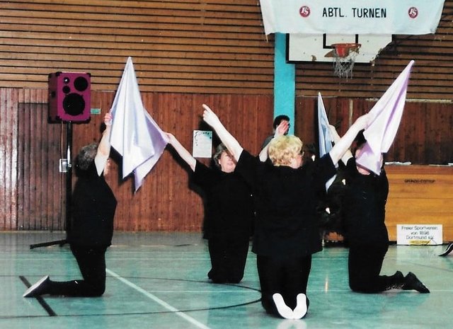 Vorführung beim Jahreabschlußfest
