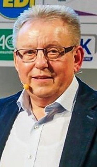 Er richtet den Blick nach vorn: der Kreisvorsitzende Jürgen Grondziewski.