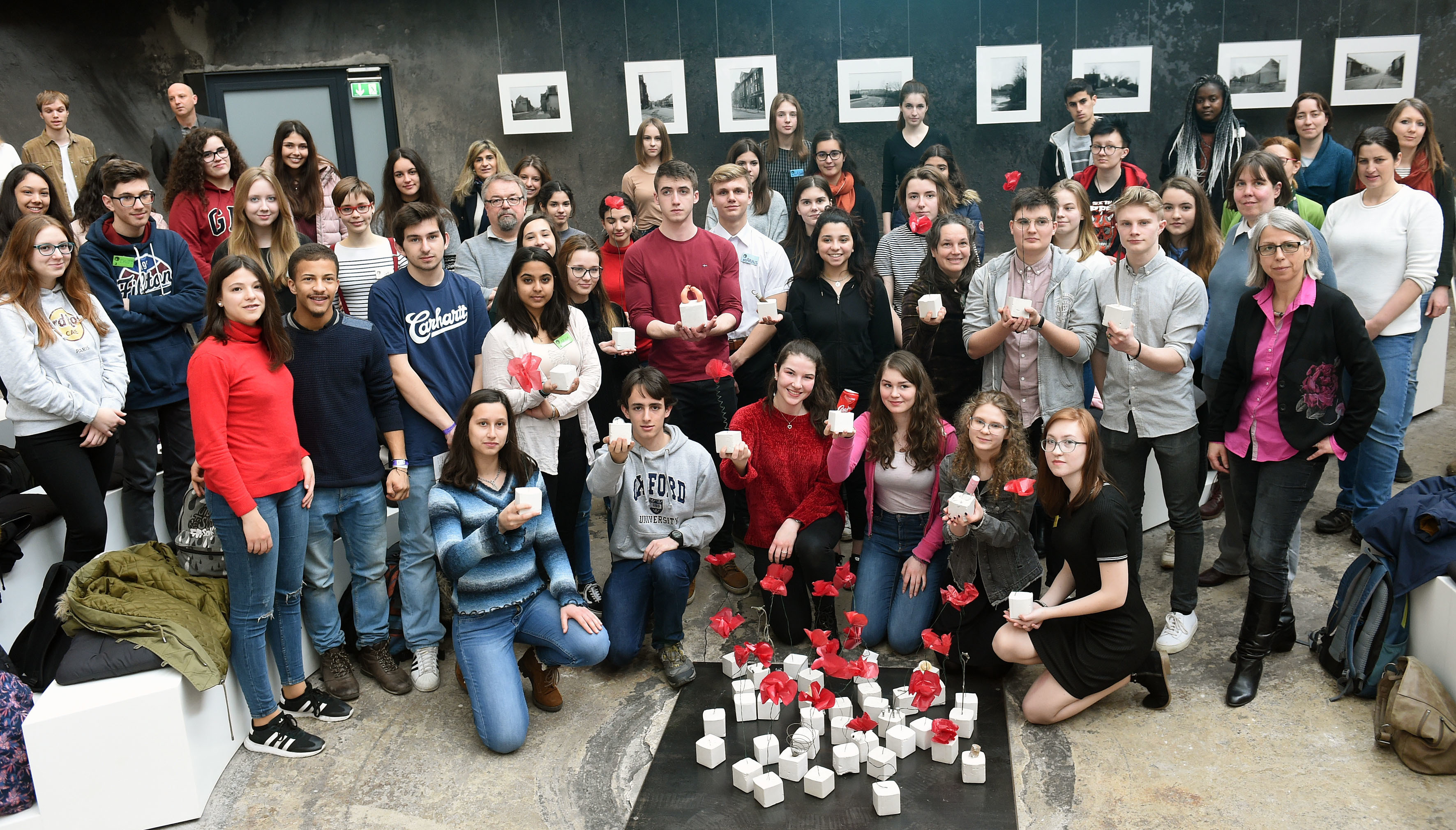 Schüler aus Bredeney arbeiteten gemeinsam mit anderen europäischen Jugendlichen an Kunstprojekten. Fotos: Debus-Gohl