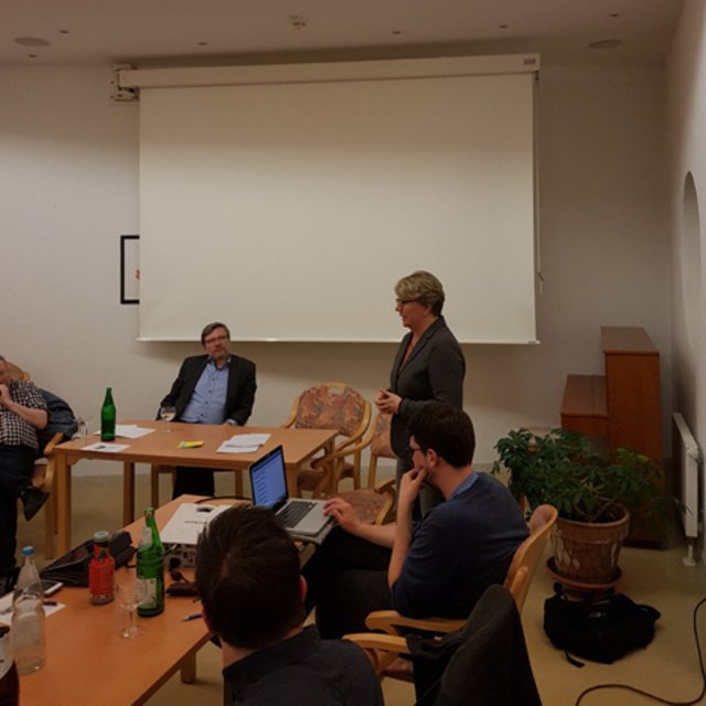 Britta Altenkamp berichtete über die Situation der Landespartei in einem sehr persönlichen Vortrag, was sehr starken Eindruck machte.