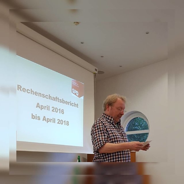 In seinem Rechenschaftsbericht ging der Vorsitzende Benno Justfelder auf die Arbeit der letzten beiden Jahre ein. In Sonderpunkten stellte er die Vernetzung von Mandatsträgern und Funktionären im Stadtteil dar und erläuterte die positive Mitgliederentwicklung