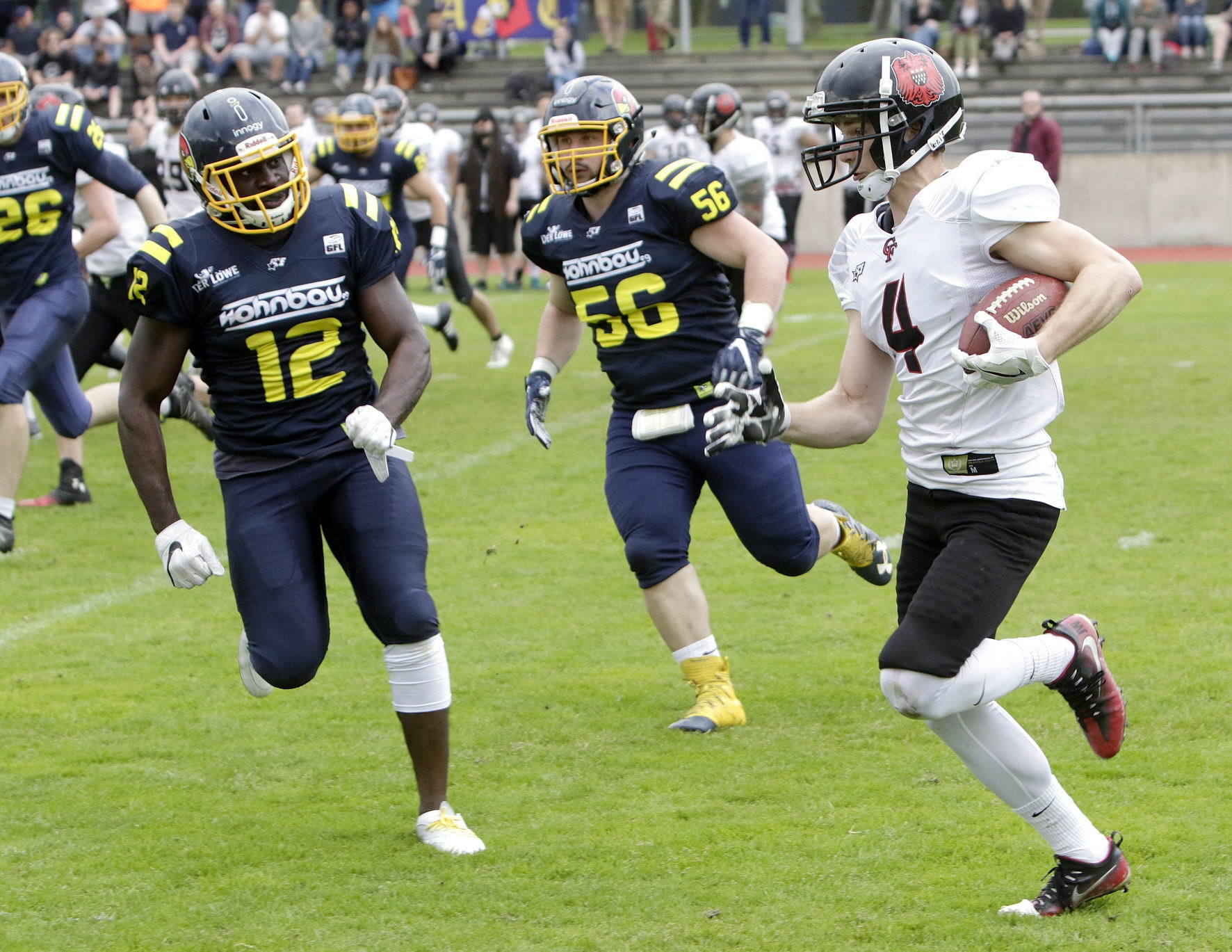 Die Defense hielt am Ende stand und spielte zu Null - Foto: Assindia Cardinals / Dirk Unverferth