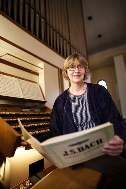 "Unsere Orgel ist ein fester Bestandteil einer lebendigen Gemeinde", erklärt die Kantorin. Pressefoto: Kirchenkreis Essen/Sven Lorenz