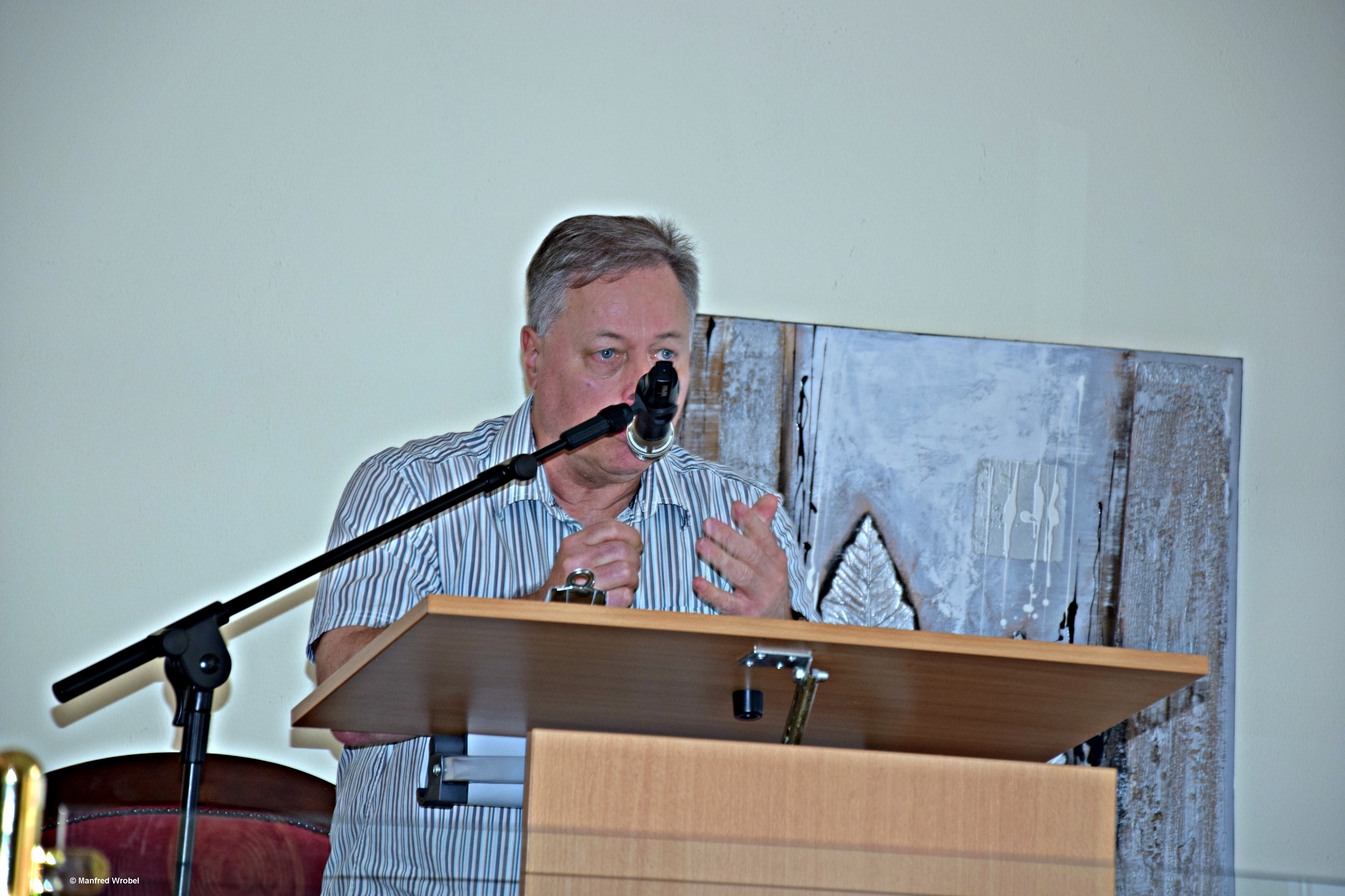 Manfred Wrobel