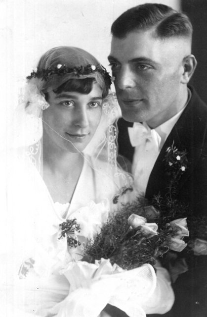 Meine Eltern G.D. und K.N. ---geb. 1905 und 1909,--- verh. 1935---gest.---1986 und 1986