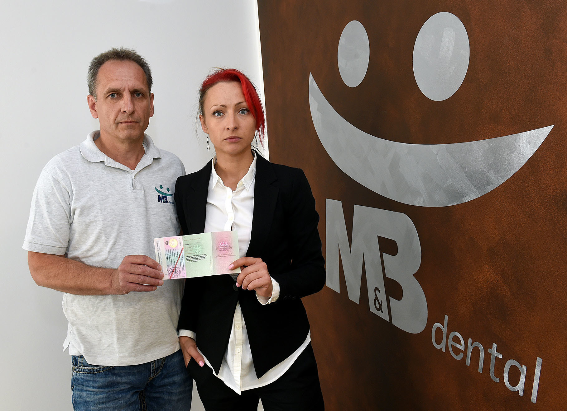 Werner Bloch, Mitinhaber von M & B dental, hat schon einige Hebel in Bewegung gesetzt. "Mir fehlt von heute auf morgen eine Mitarbeiterin", kritisiert der Mittelständler die Entscheidung der Behörde.