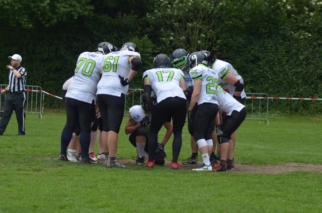 Die Offense bereitet einen Spielzug vor