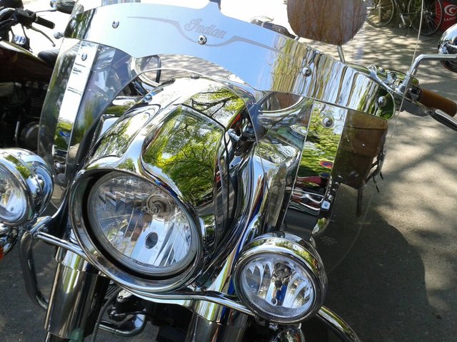 Suchbild .... wo ist das Fahrrad versteckt ? Kleiner Tipp im Vollbild wird es einfacher.