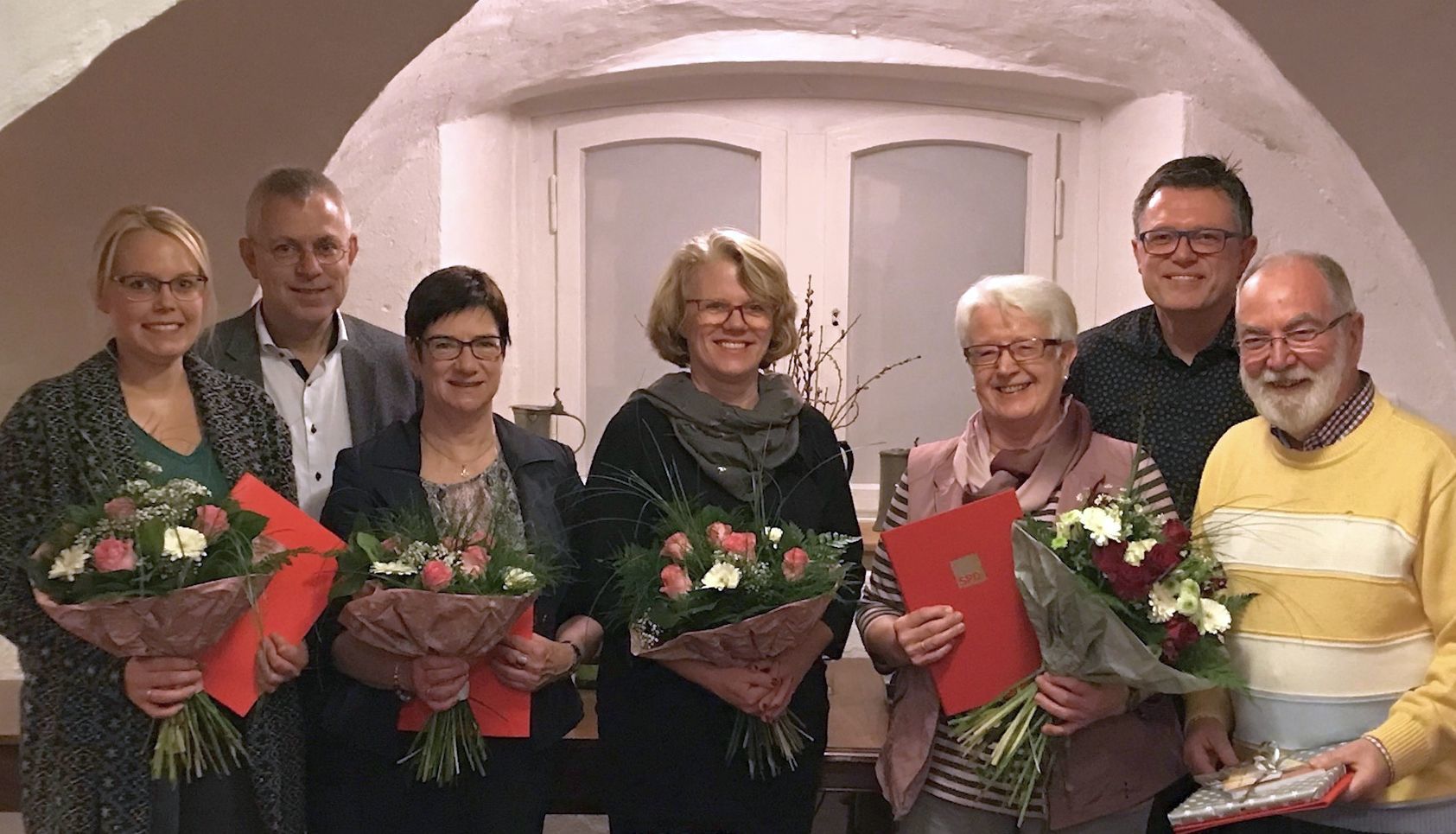 Das Foto zeigt von links: Isabel Franken, Norbert Killewald, Josephine Spettmann, Tatjaana Kemper, Hella Kraus, Jürgen Franken und Hans-Bernd Kraus