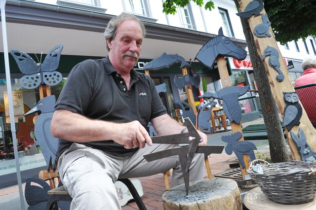 Max Steffens ist Spezialist für Schieferkunst. | Foto: Michael de Clerque