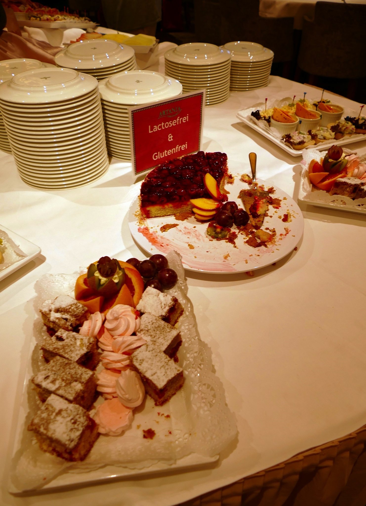 1 Tag auf See das tägliche Kuchenbüffet (2) - Castrop-Rauxel