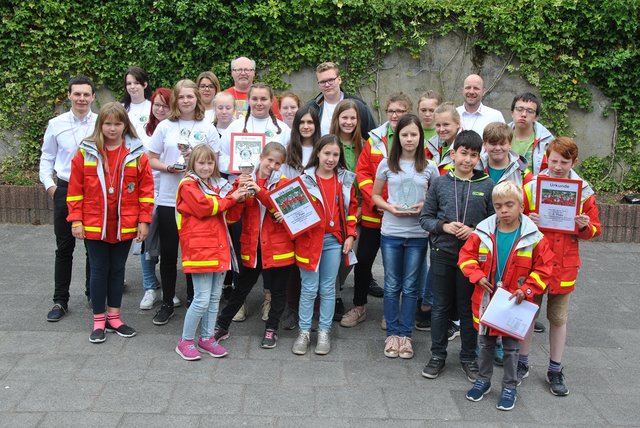 Alle Sieger des Jugenrotkreuzler-Kreiswettbewerbs Foto: DRK