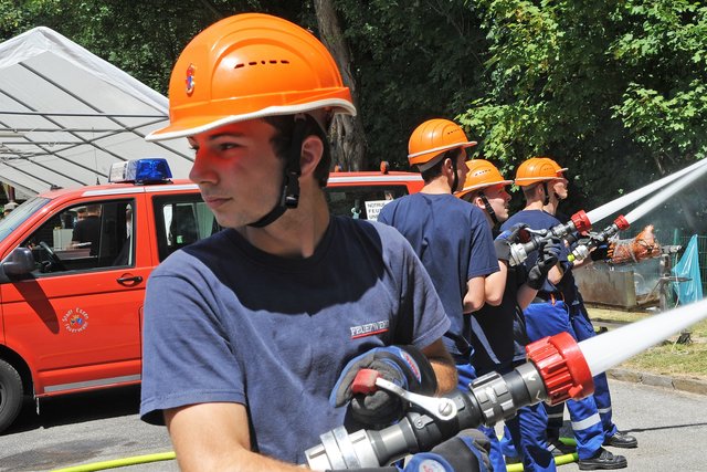 Einsatzübung der Jugendfeuerwehr Werden-Heidhausen.
Foto: Bangert