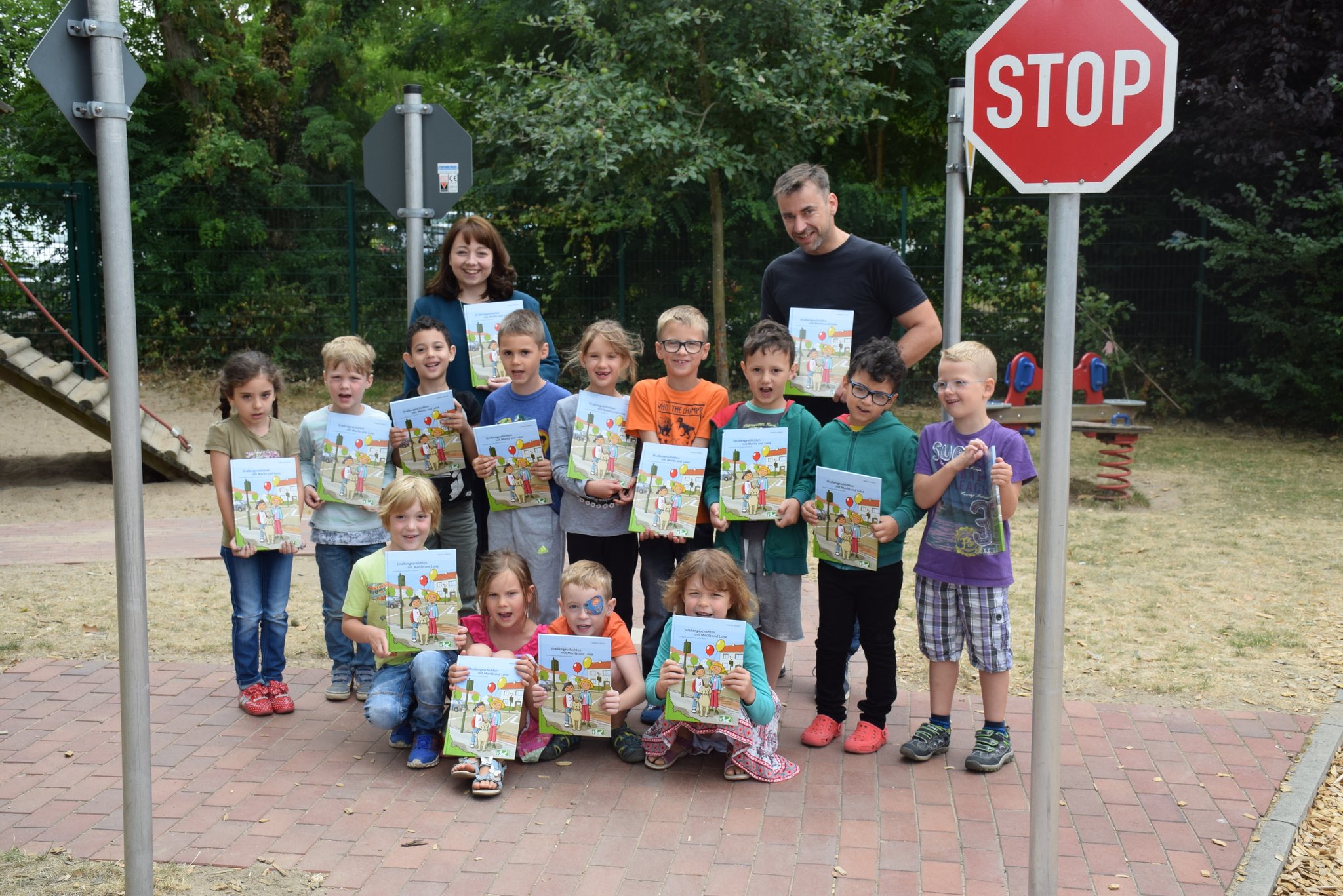 Verkehrsfibeln für alle Monheimer Kitas - Monheim am Rhein