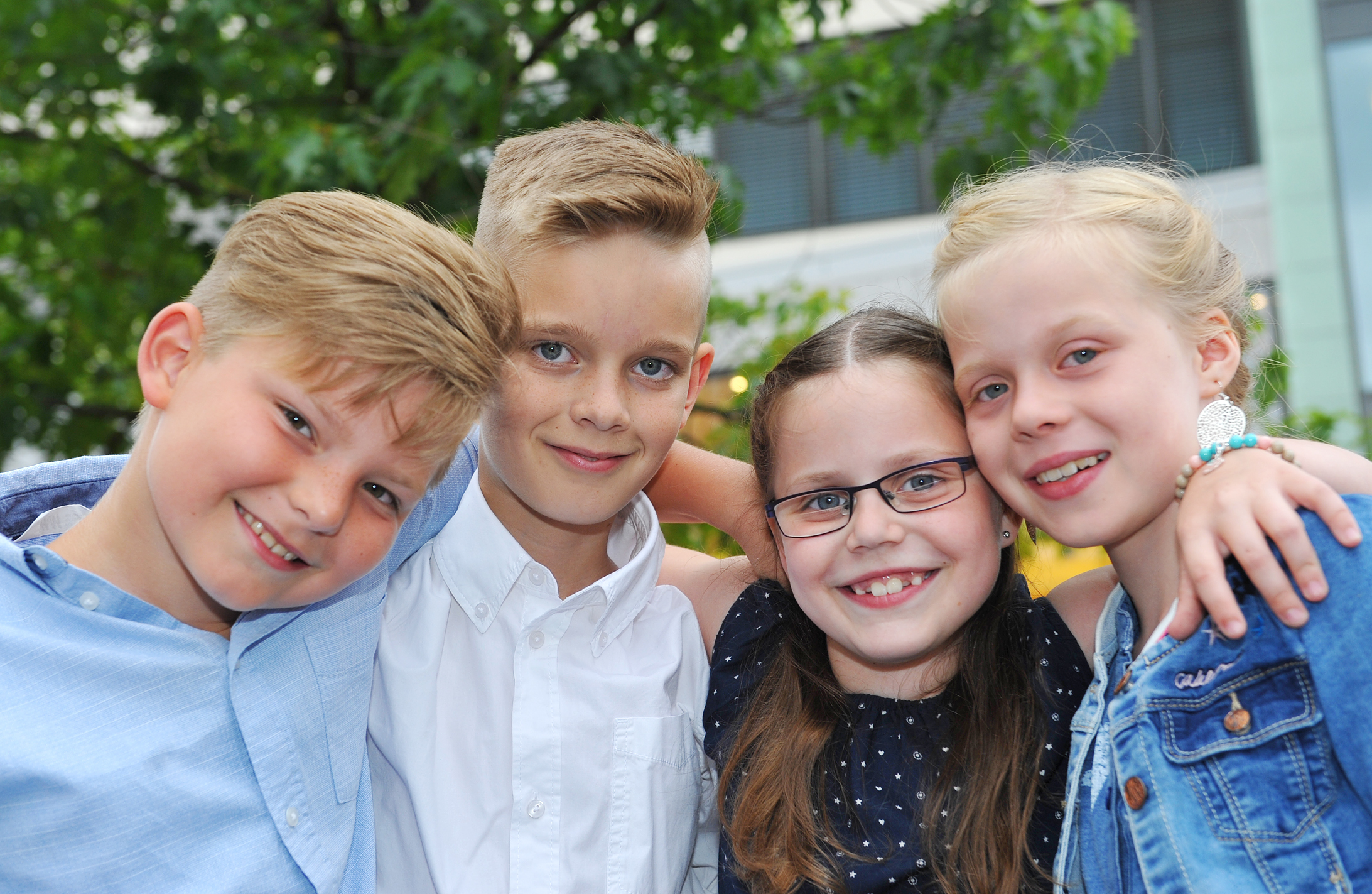 Adjutant Joel, Kinderprinz Jannik, Kinderprinzessin Hannah und Hofdame Dominique freuen sich auf den Start ihrer Session am 11. November.