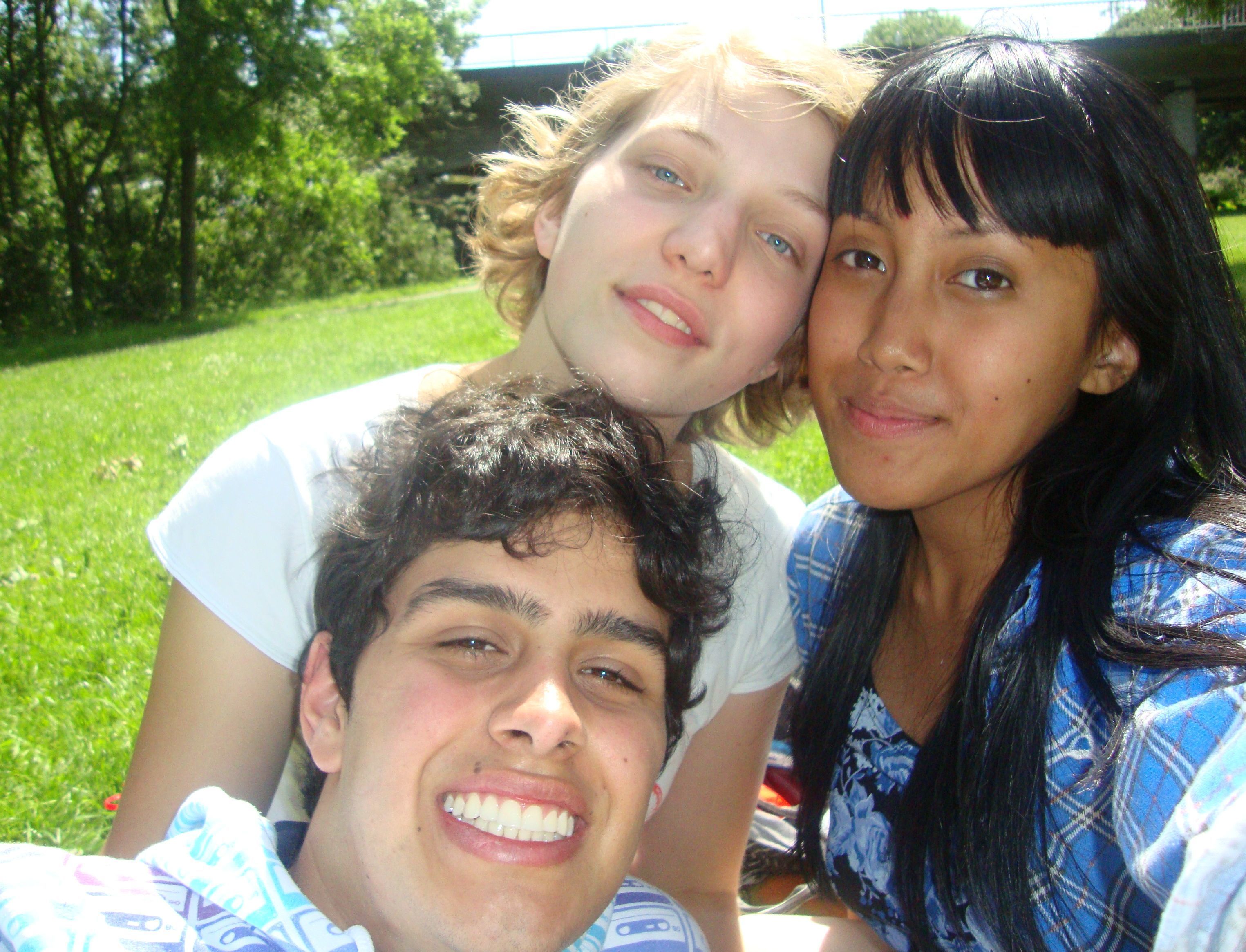 Ein Bruder aus Ungarn? Eine Schwester aus Venezuela? Gastschüler bereichern die Familie!