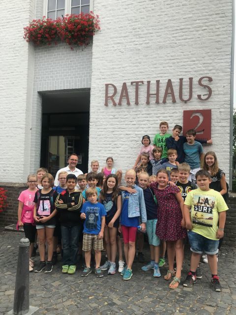 Diese Gruppe von der Hagelkreuzschule bildete den Abschluss der zweitägigen Besuchsreihe....