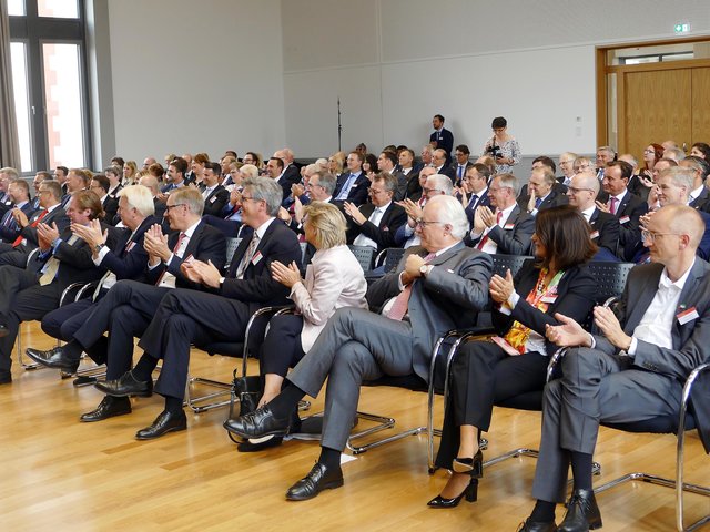 Die Sparkassenakademie wurde feierlich eröffnet. | Foto: Klinke