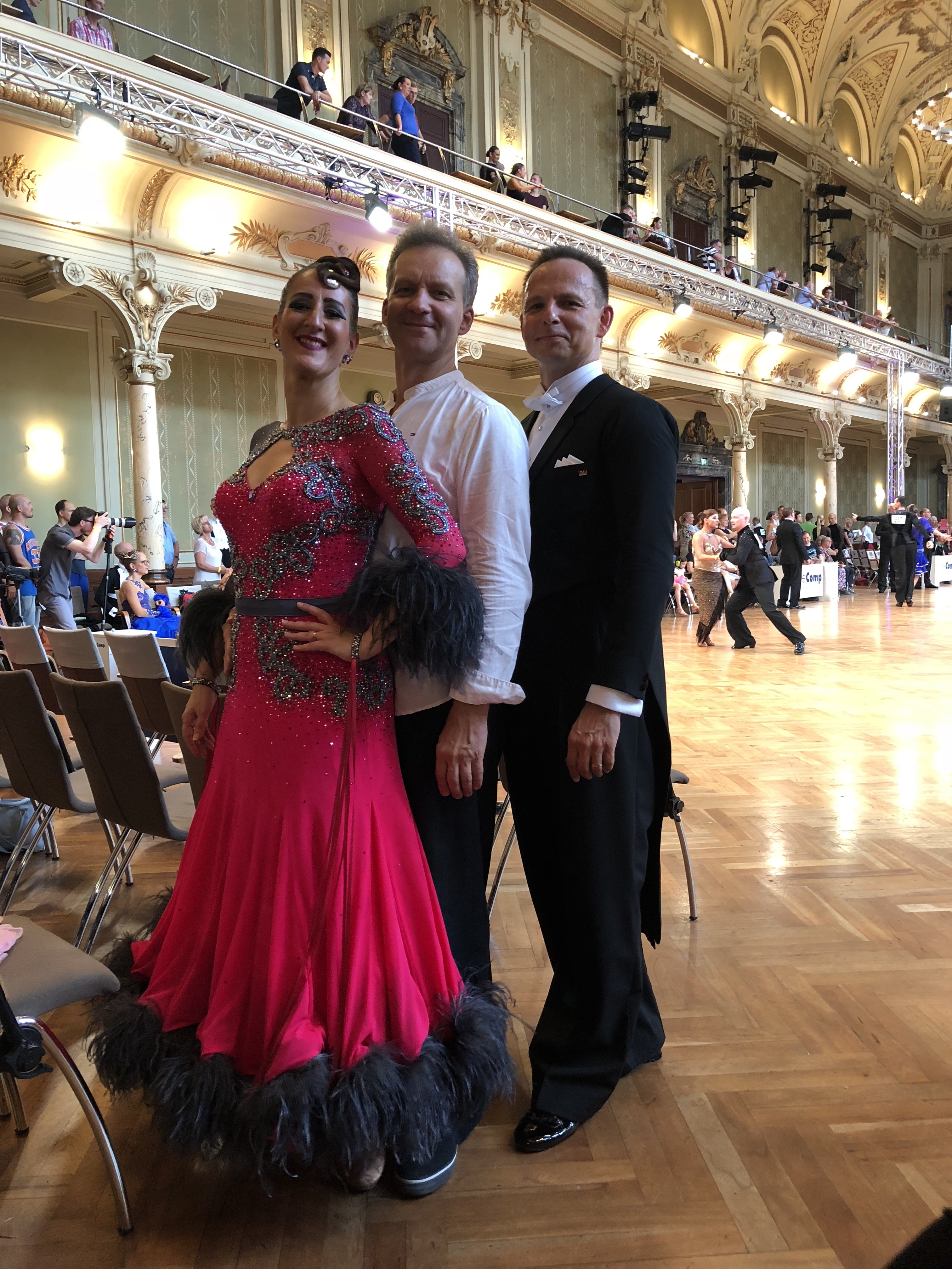 Falk Thomas und Sabrina Bisaccia mit ihrem Trainer Dr. Alexander Gromov(Mitte) Juli 2018