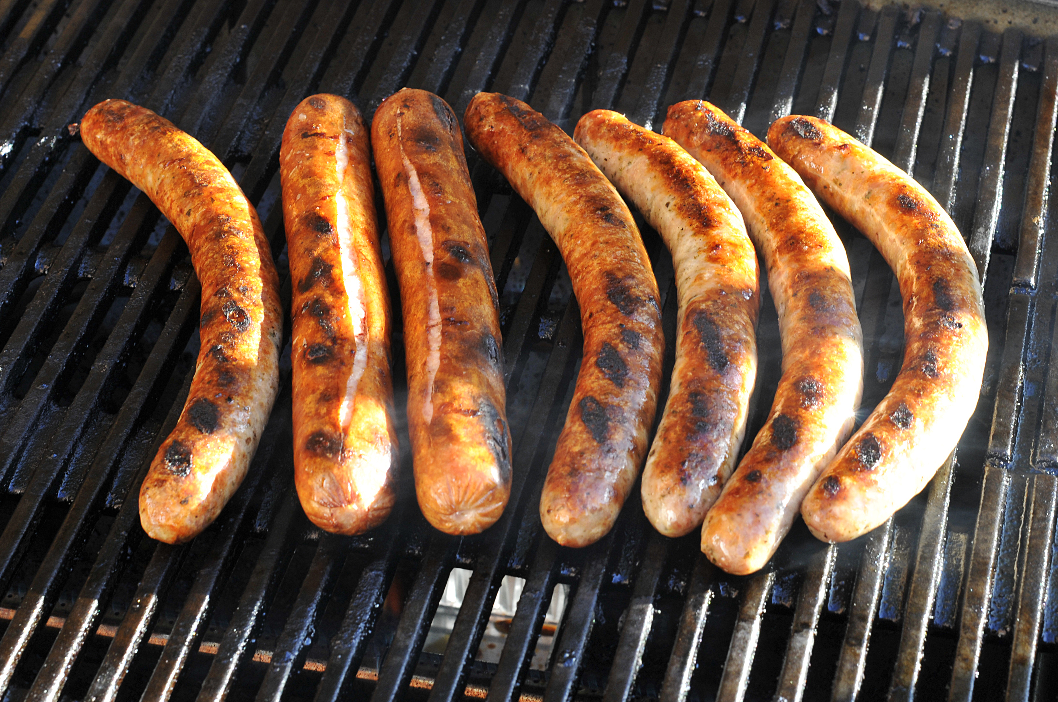 Der Verkehrs- und Verschönerungsverein lädt zum Grillen ein.