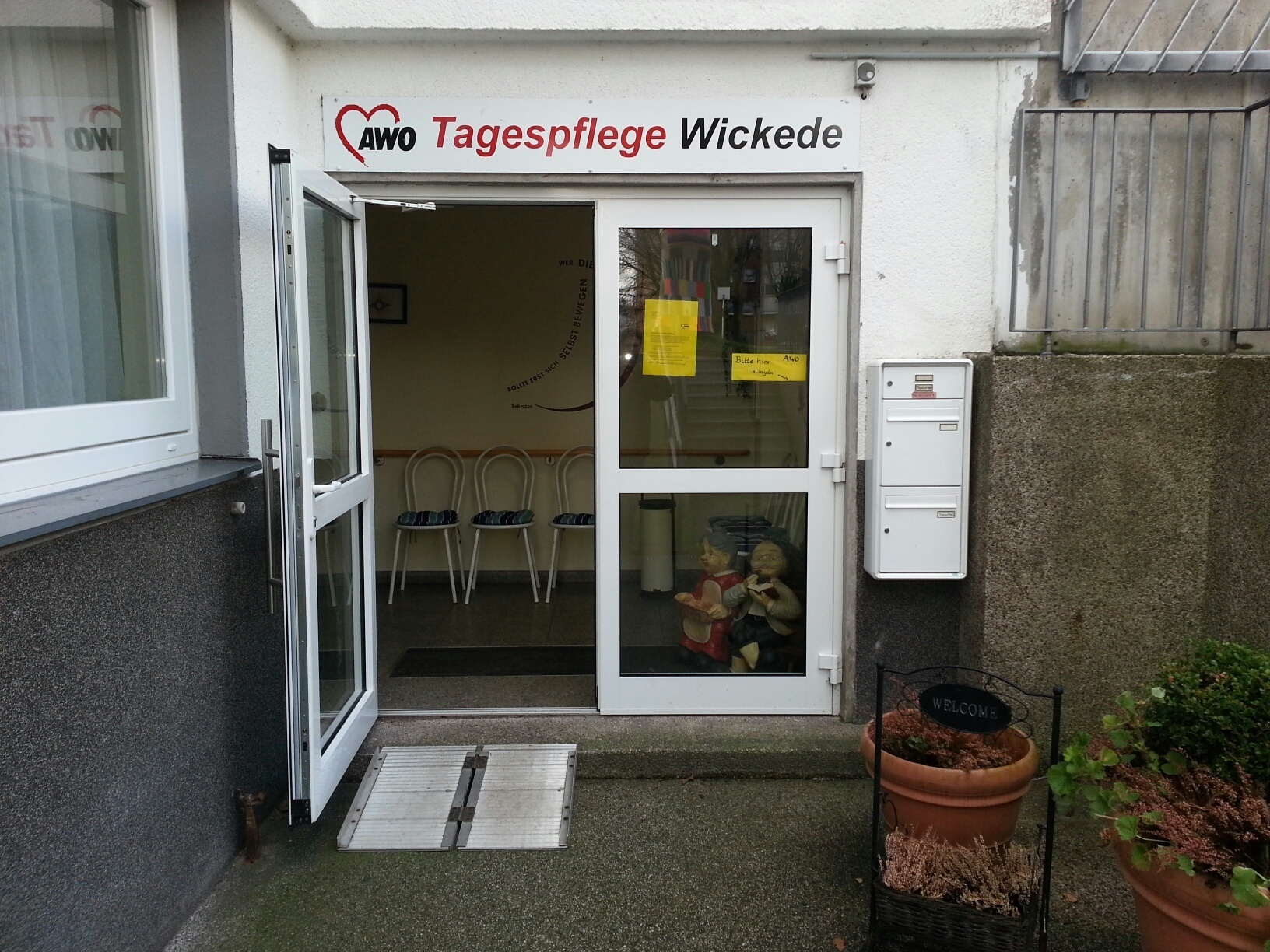 ... in der AWO Tagespflege Wickede das Seminar Demenz verstehen statt.