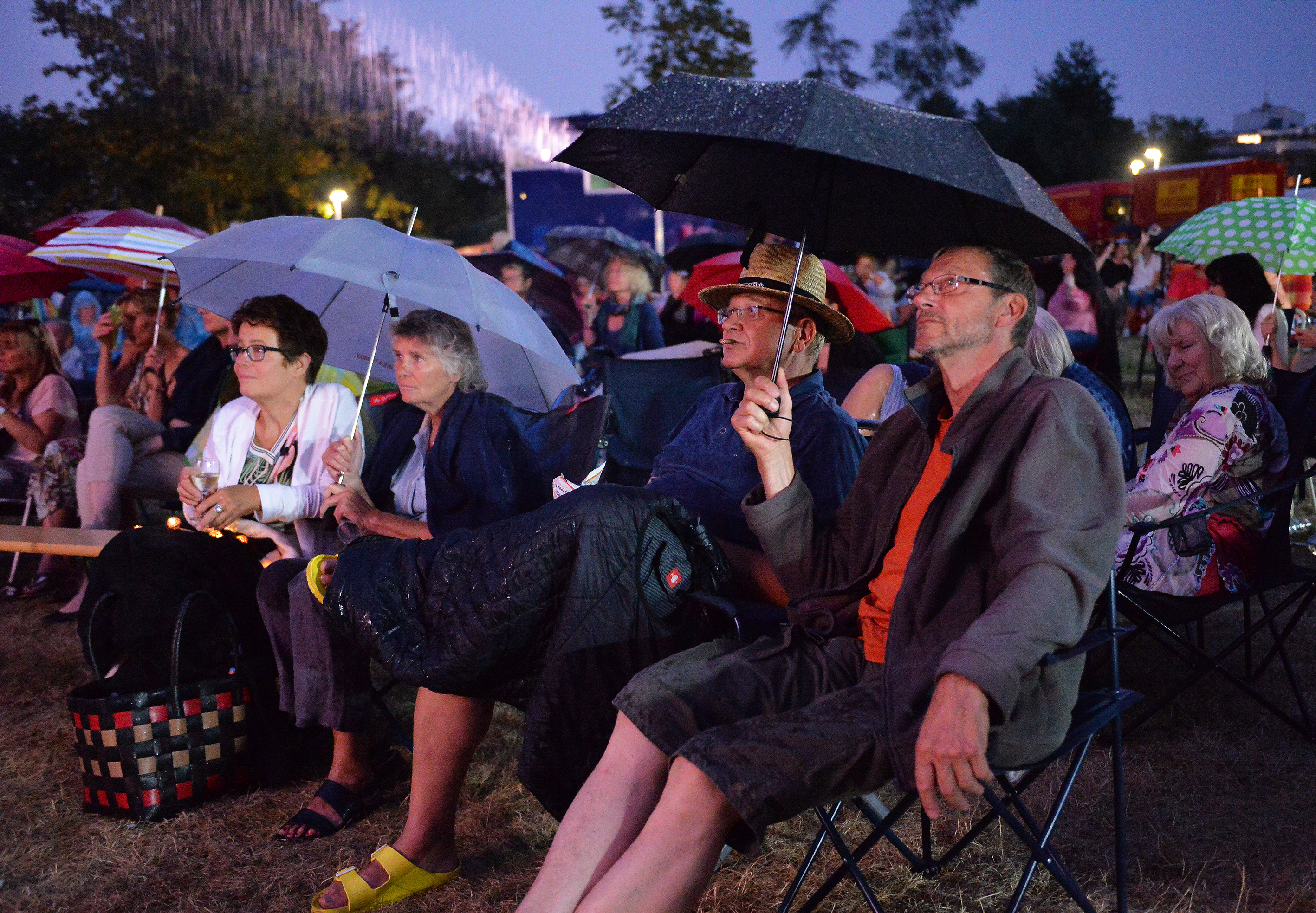 Open-Air-Kino im Thormählenpark – am einzigen Regentag seit langem.