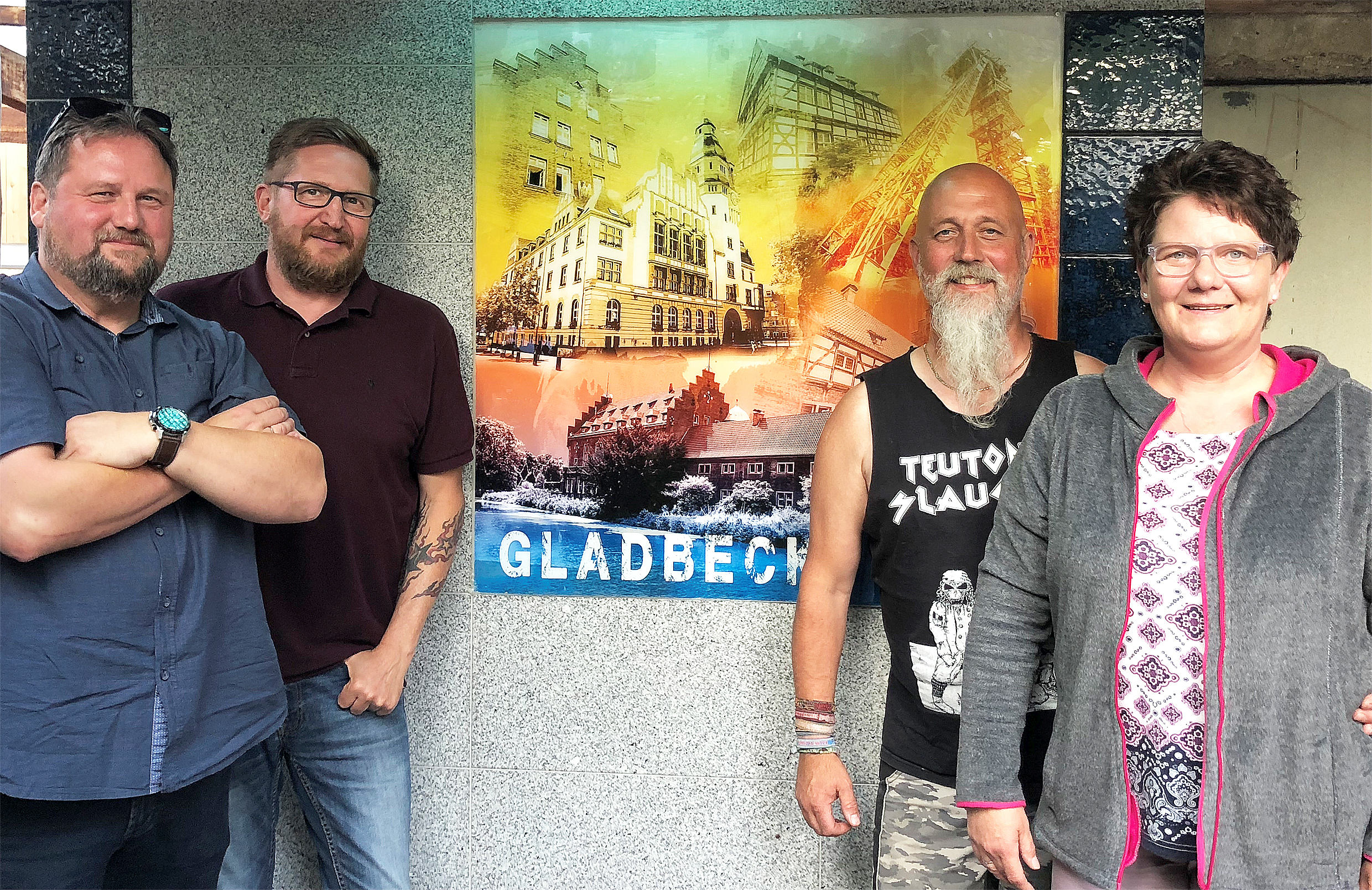 Der Vorstand (von links nach rechts) des noch jungen "Fördervereins Rockmusik Gladbeck" (FRG): Dirk Heinen (Schatzmeister), Markus Kellermann (1. Vorsitzender), Thomas Krisch (2. Vorsitzender) und Christel Krisch (Schriftführerin).