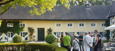 Innenhof Wasserburg Haus Graven