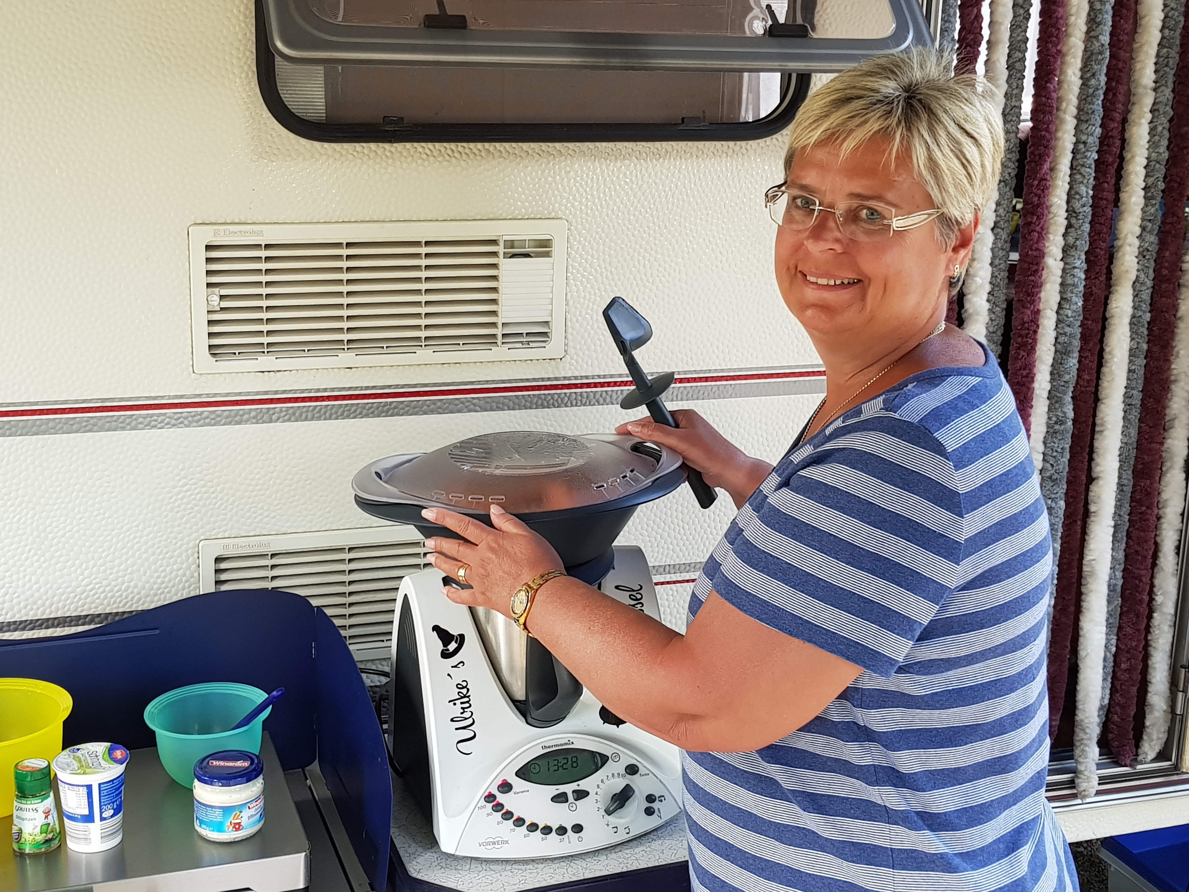 Rezepte für unterwegs: Kein Problem mit dem Thermomix und dem Kochbuch von Ulrike Behmer.