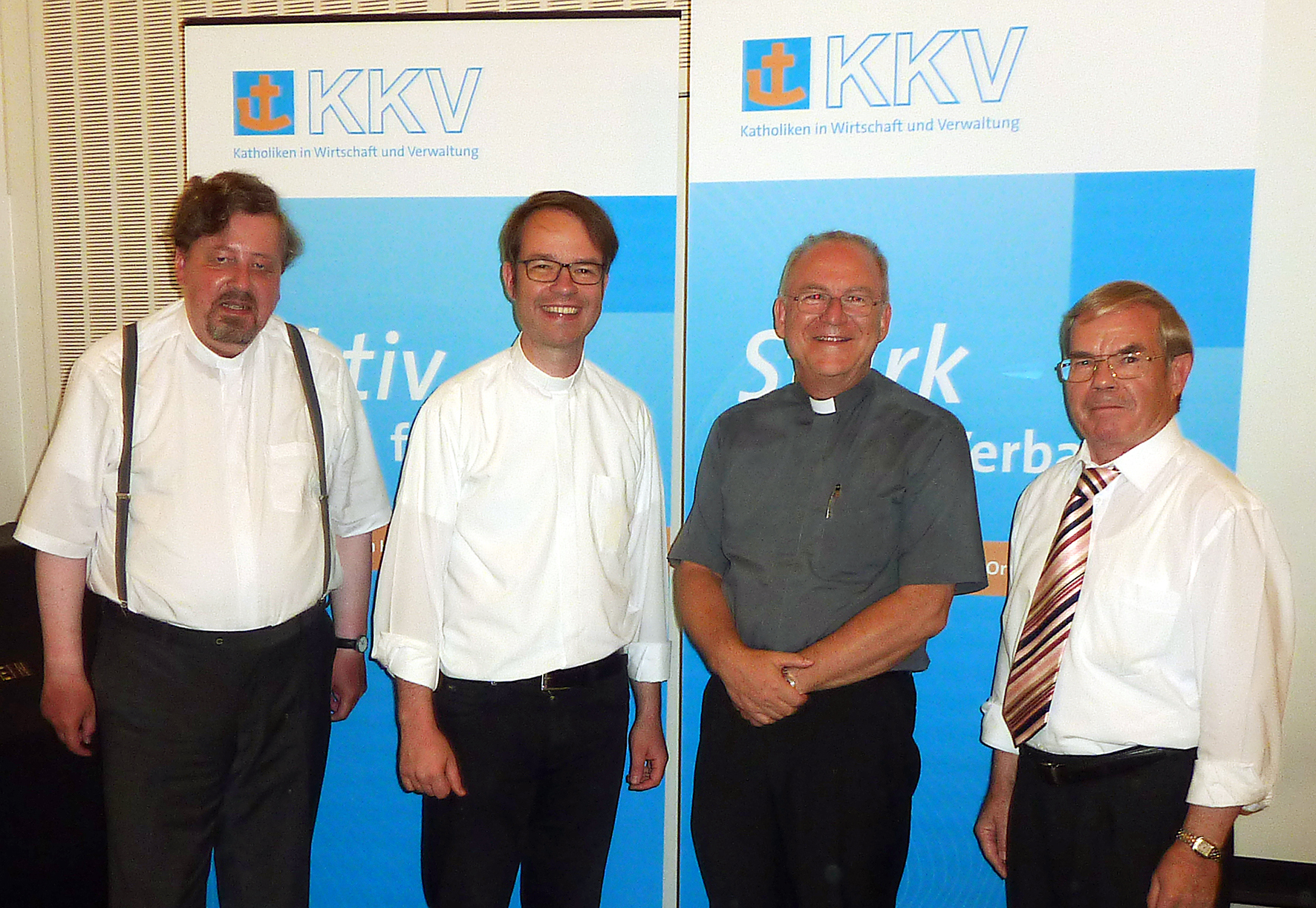 Kpl. Christoph Reck, Pfr. Andreas Süß, Geistl. Beirat des KKV Monheim, und der KKV-Vorsitzende Herbert Süß (von links)